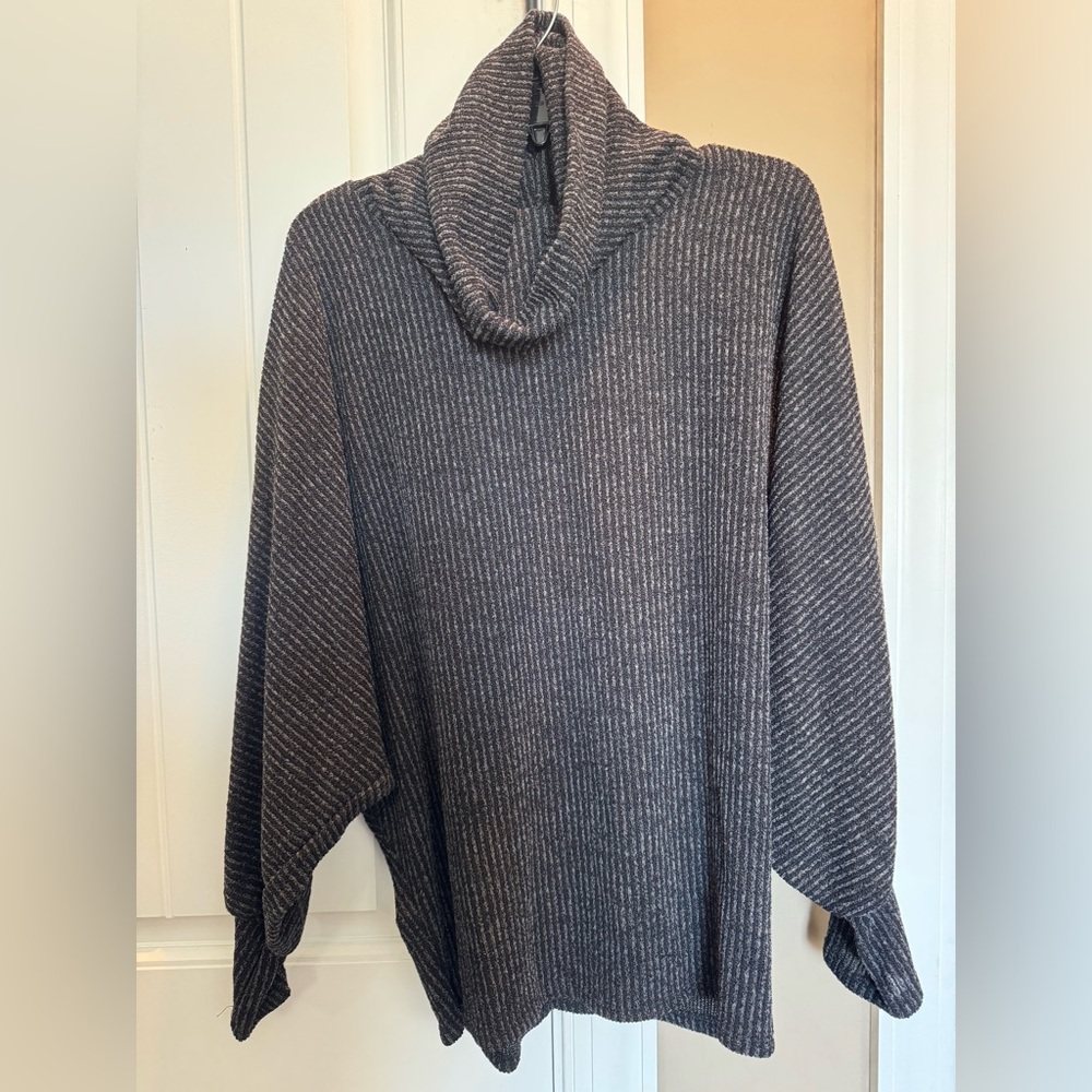 JODIFL Charcoal Dolman long sleeve Cowl Neck Blouse Medium